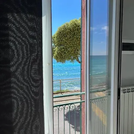 Fantastico Appartamento Sul Mare Sanremo Exterior photo